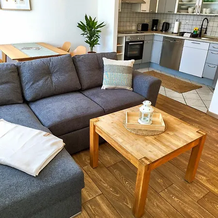 Zeihaeaenger Stubb - 23 Apartment Schwalmstadt